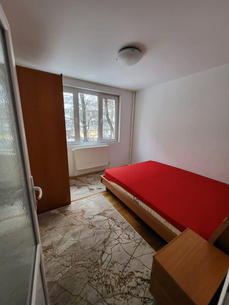 Drumul Taberei, Istru Vanzare 3 camer, dec., 1/4, garaj, CT, reabilitat,